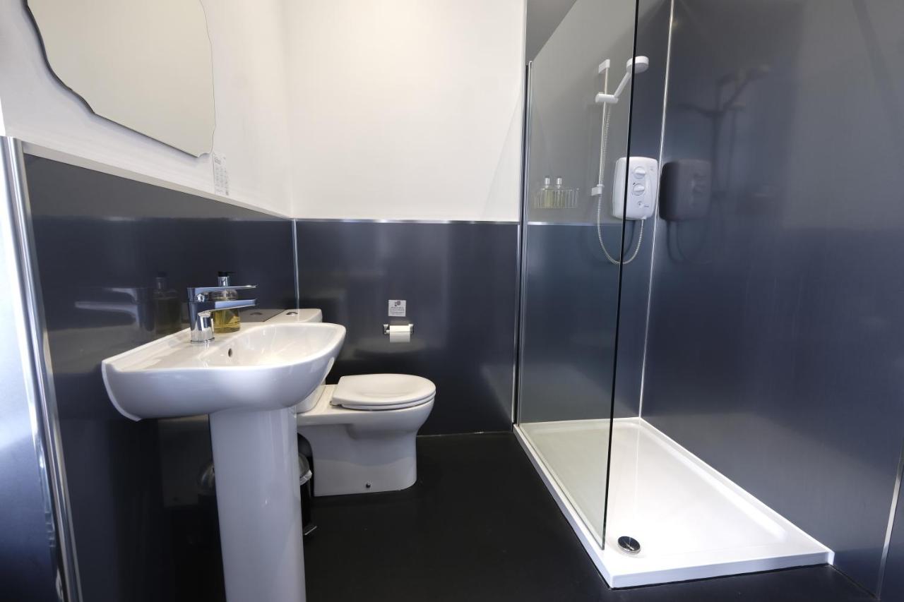 Heathcliff House B&B Exclusively For Adults Free Large Carpark Torquay Extérieur photo