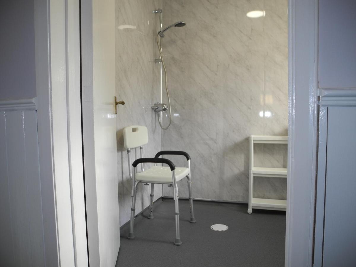 Heathcliff House B&B Exclusively For Adults Free Large Carpark Torquay Extérieur photo