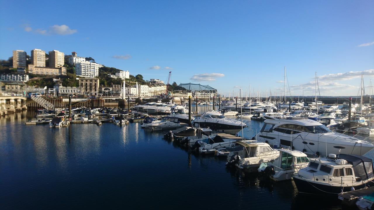 Heathcliff House B&B Exclusively For Adults Free Large Carpark Torquay Extérieur photo