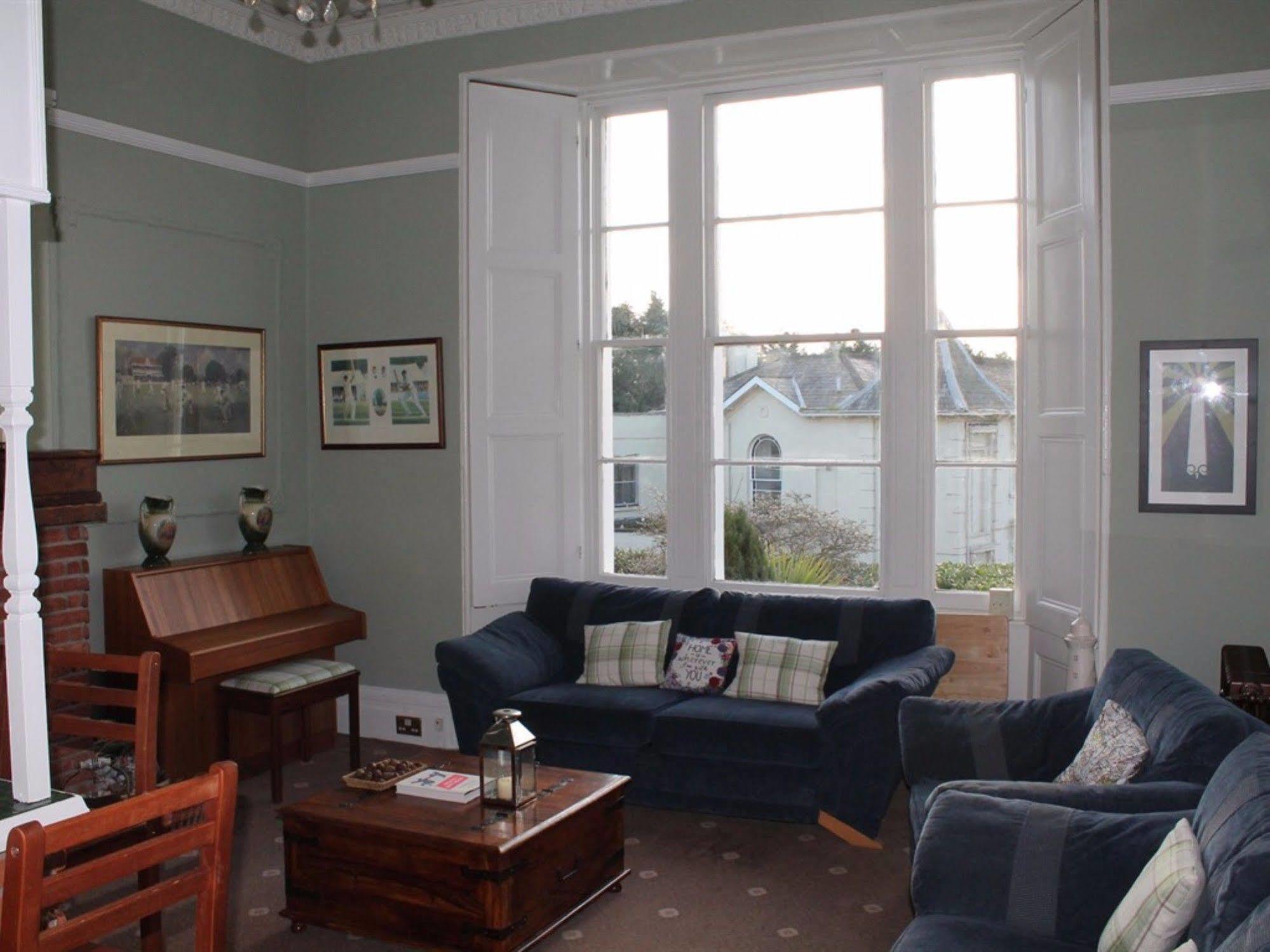 Heathcliff House B&B Exclusively For Adults Free Large Carpark Torquay Extérieur photo